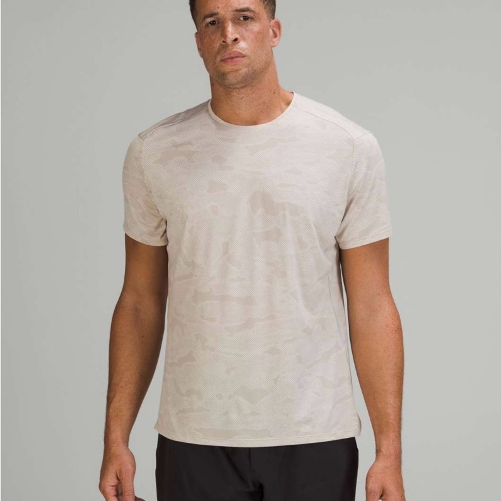 Lululemon Fast and Free Short Sleeve Shirt